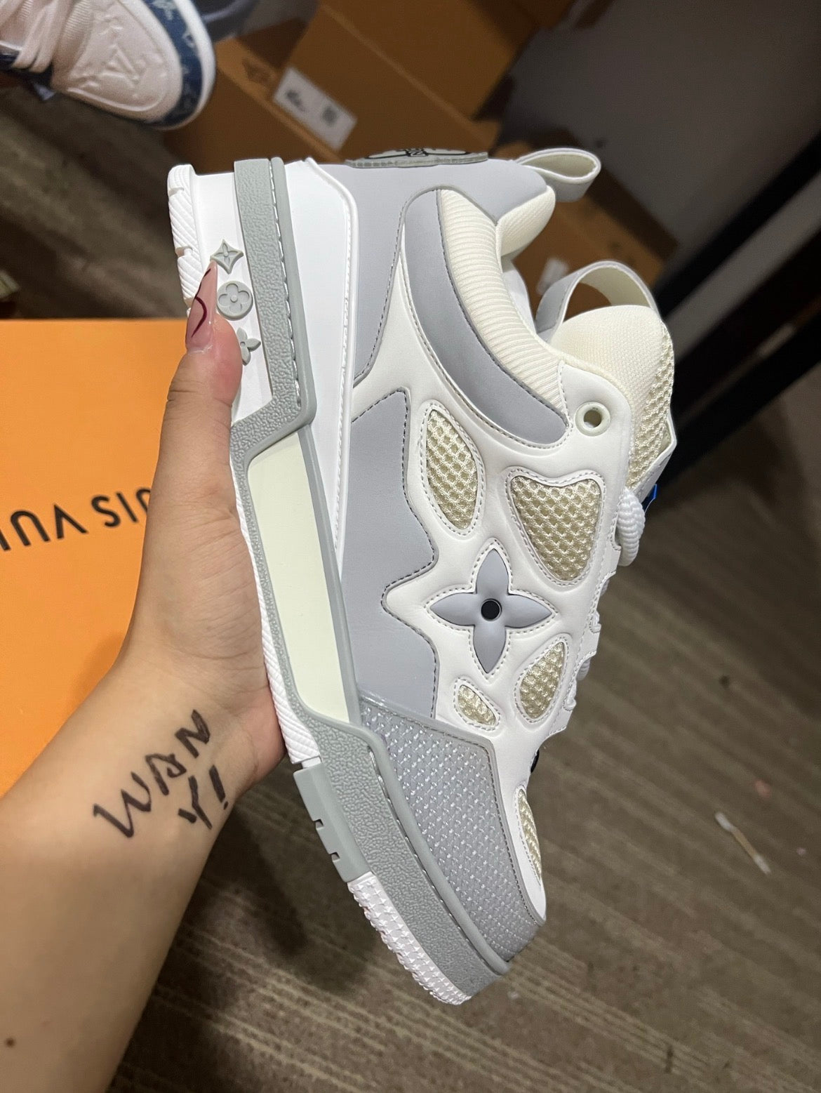 Louis Vuitton Sneakers